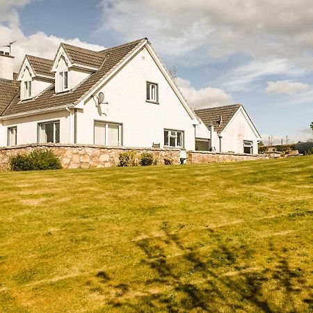 Moat Holiday Rental Lisnaskea Esterno foto