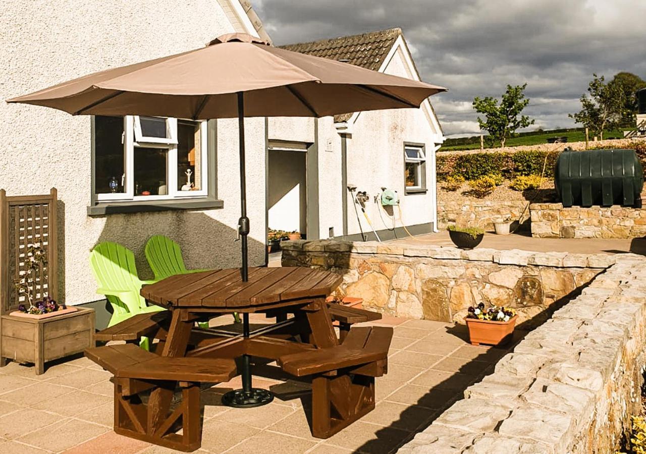Moat Holiday Rental Lisnaskea Esterno foto