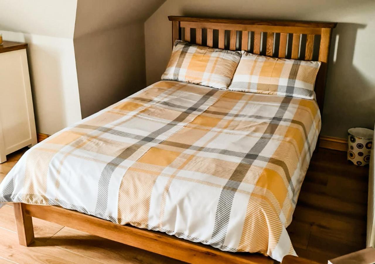 Moat Holiday Rental Lisnaskea Esterno foto