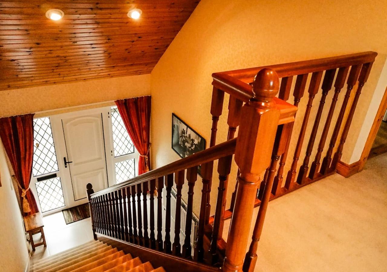 Moat Holiday Rental Lisnaskea Esterno foto
